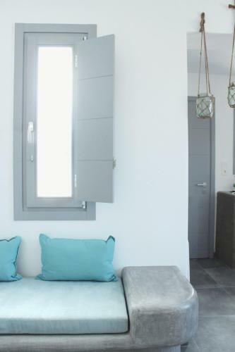 Villa Aeron Suites