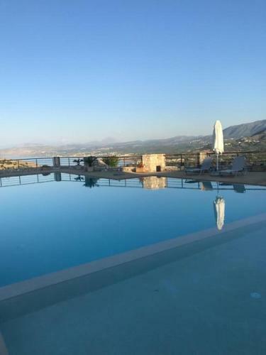 Villa Pomegrante