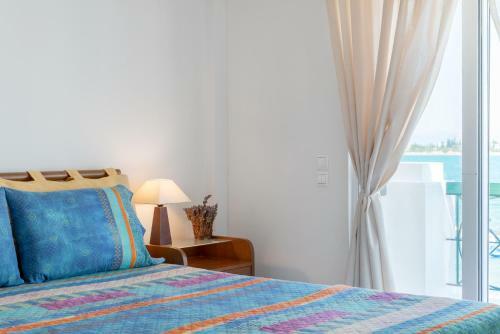 Beachfront Modern Apartment