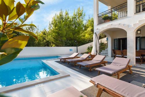 Dalmatian Villa With Sea View And Private Pool