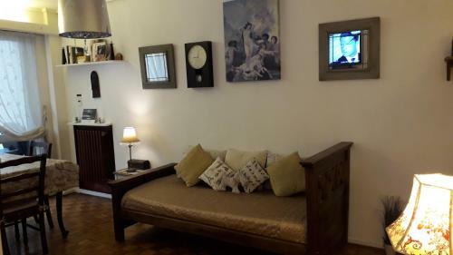 Apartamento 3 Ambientes En Retiro / Recoleta (Centro)