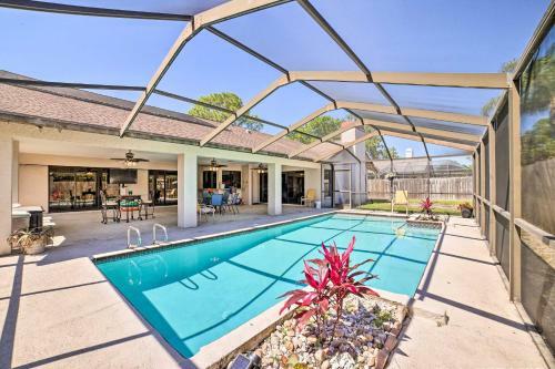 Relaxing Tampa Abode With Screened Lanai And Pool