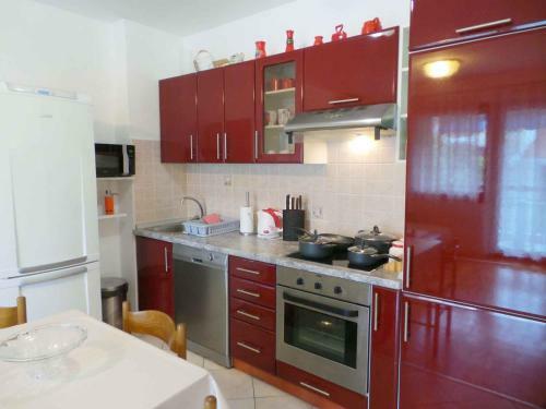 Apartment In Rijeka 37007