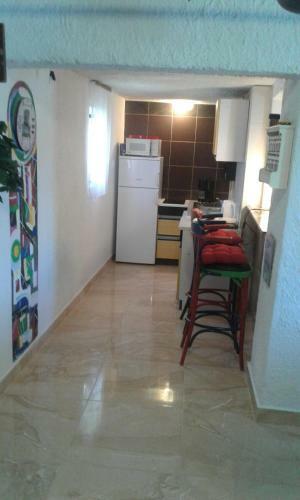 House Kapetan Nono