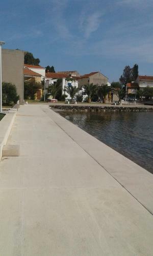 House Kapetan Nono