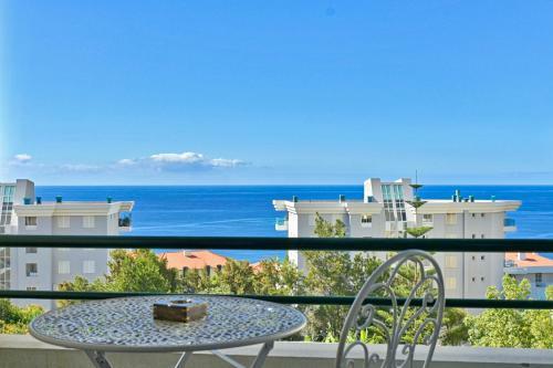 Apartamento Bellemar, A Home In Madeira