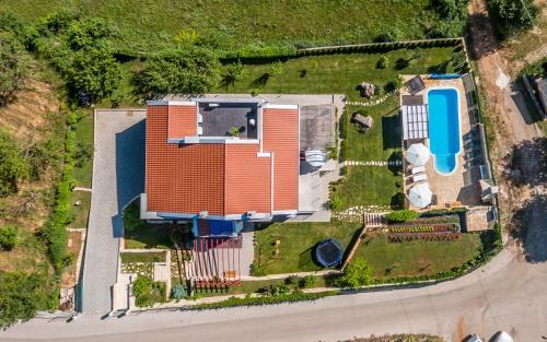 Luxury Villa Nadalina-dicmo