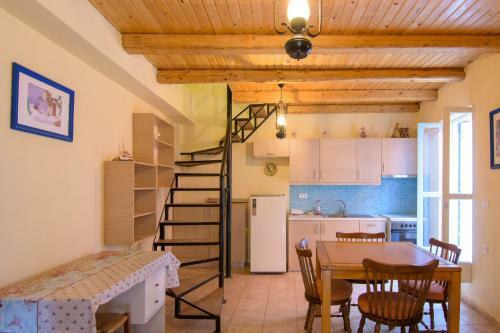 Lilas Traditional Maisonette
