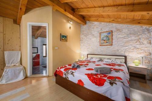 Villa Manovel