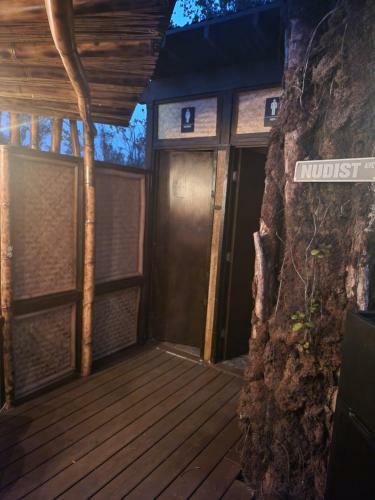 Hostal Clothing Optional Eco Resort At Volcano