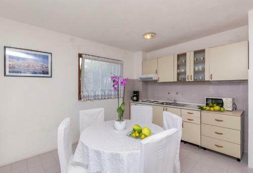 Apartments Dragica