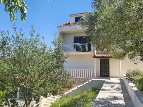 Vacation Home Nusha