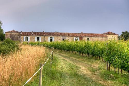 Bed & Breakfast Chambres D'h�tes Logis De L'astr�e
