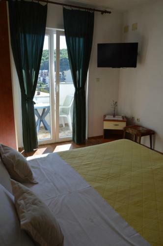 Hostal Apartman Mare