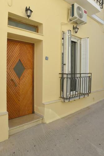 Almanza Apartment Syros