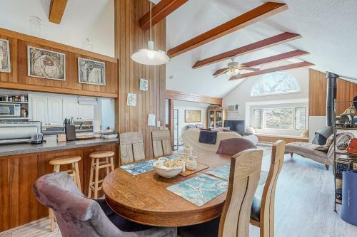 Centerville Lake House