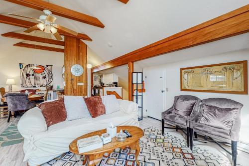 Centerville Lake House