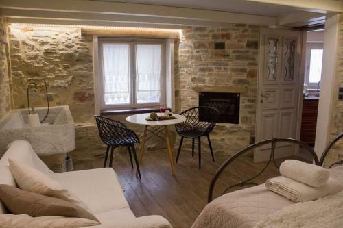 Apartamento Private Stone Houses In Ermoupolis