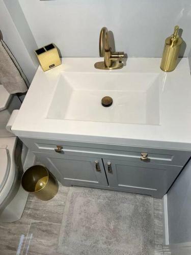 ?chic & Modern? 6bd4ba, Office, W/d, 30m To Boston