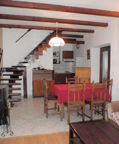 Family Apartment Green Hill