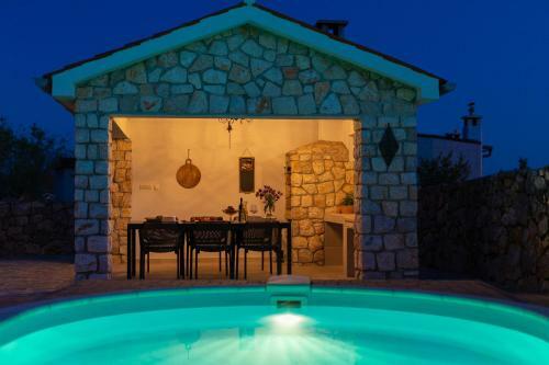 Charming Villa Rustic Gem