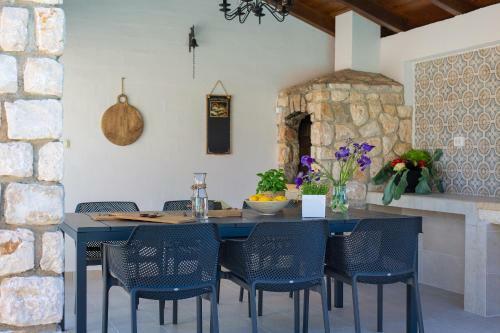 Charming Villa Rustic Gem