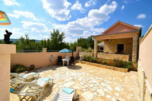 Villa Dinja