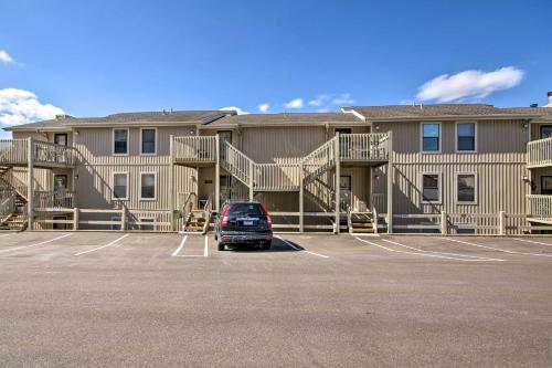 Apartamento Sunny Osage Beach Condo With Pool And Dock Access