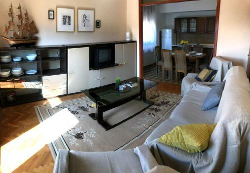 Anka Cozy Apartment