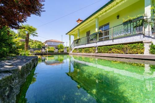 Gondomar - Moradia V3 Com Piscina - Guimar�es