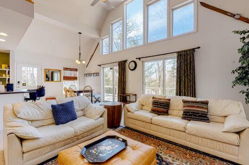 Treetops Retreat