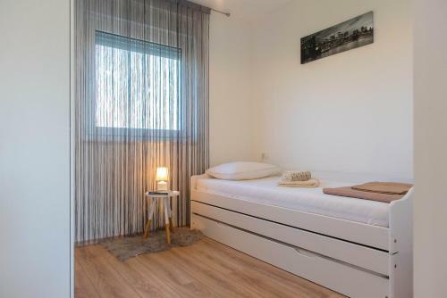 Villa Holiday Home Aprilis