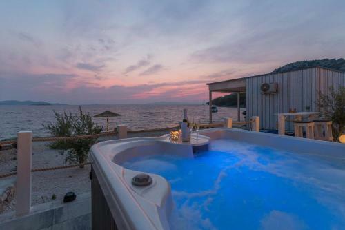 Luxury Home Buqez No 18