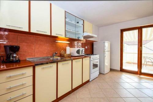 Apartments Marijan - With Terrace