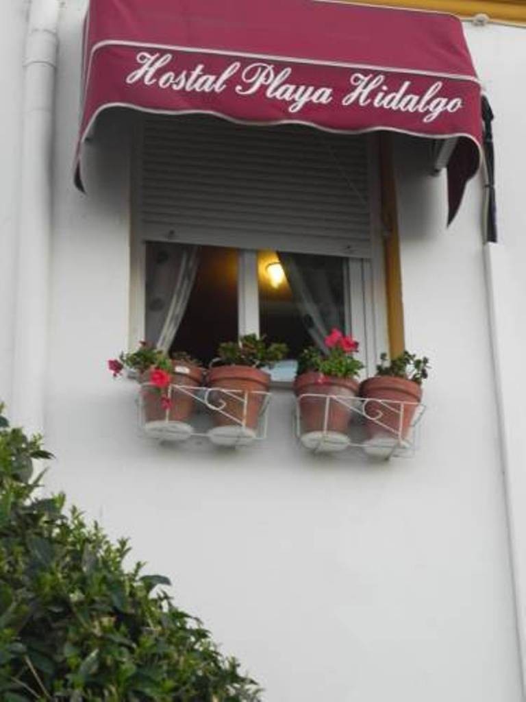 Hostal Restaurante Playa Hidalgo