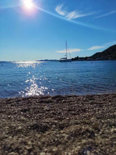 Mobile Home Whit Sea View Lavojesa