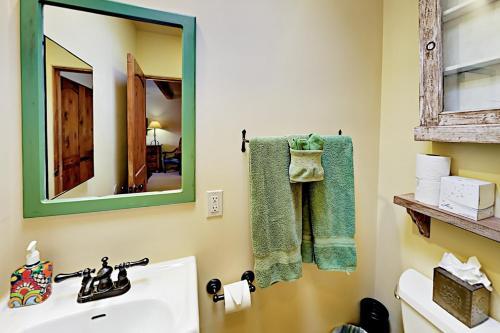 Susan's Hideaway Unit B