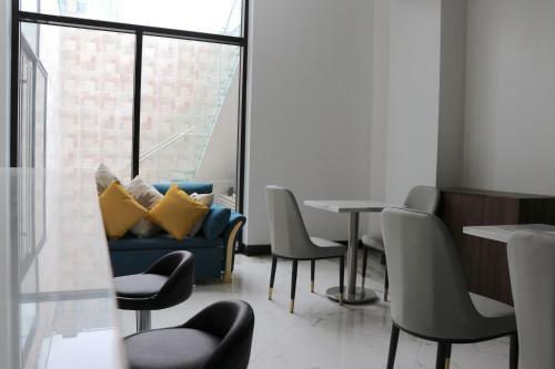Liberty View Brooklyn Hotel