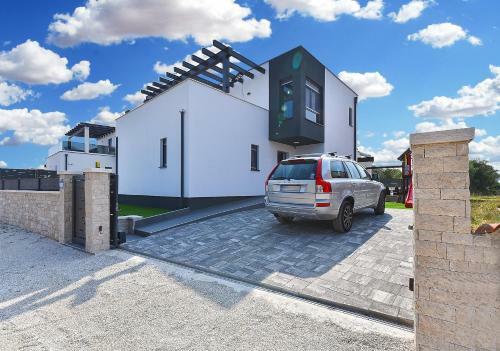Villa Galizana 2111