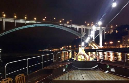 Porto Sea Front Apartment