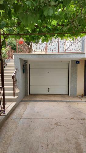 Apartment Jerolima