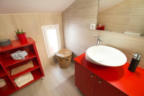 Hostal Lous� Varanda's House