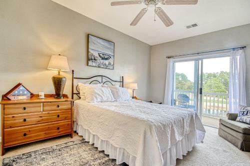 Cozy Coastal Golf & Beach Retreat