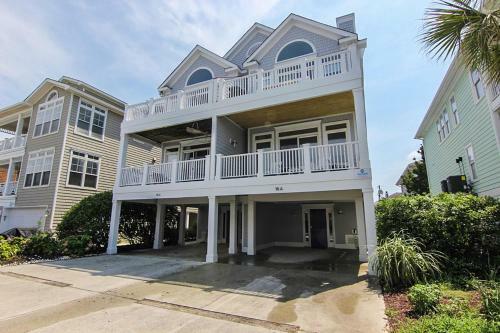 Salty Dog By Sea Scape Properties