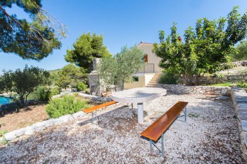 Beautiful Bay House Duga