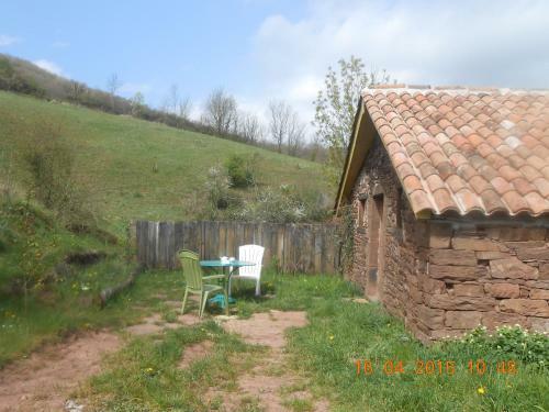 Hostal Chambre D'h�tes Et G�te Des Monts