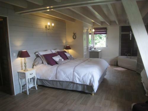 Hostal La Maison Sur Les Nuages
