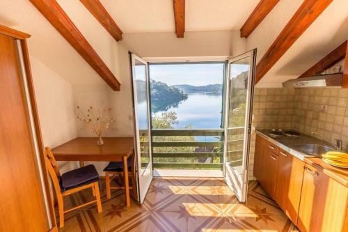 Apartamentos Pansion Mali Raj