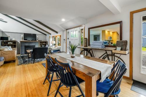 Hawk Creek Hideaway