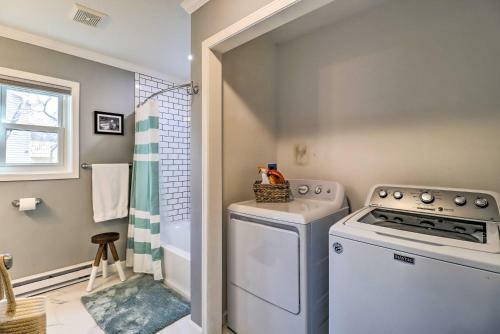 Family Friendly Poconos Home With Community Pool!